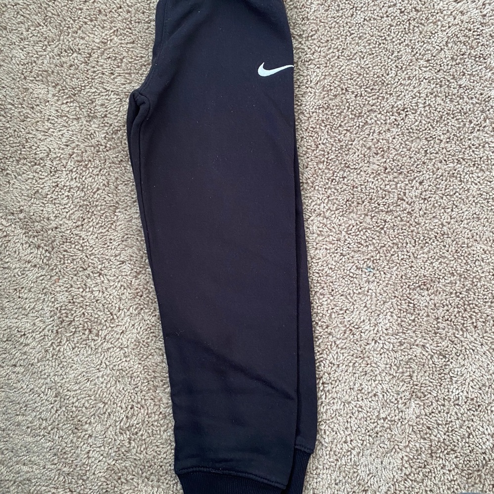Nike pants bundle